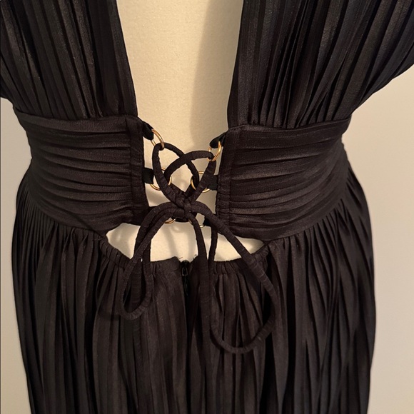 Sabina Musayev Never worn pleated dress. Black. - Picture 4 of 13